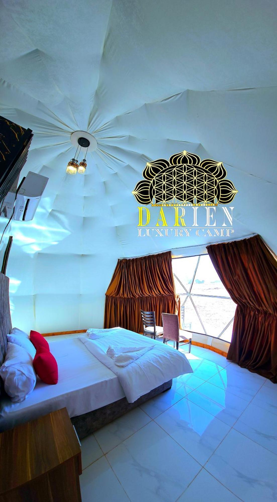 Bed and Breakfast Titanic Camp Wadi Rum Exterior foto