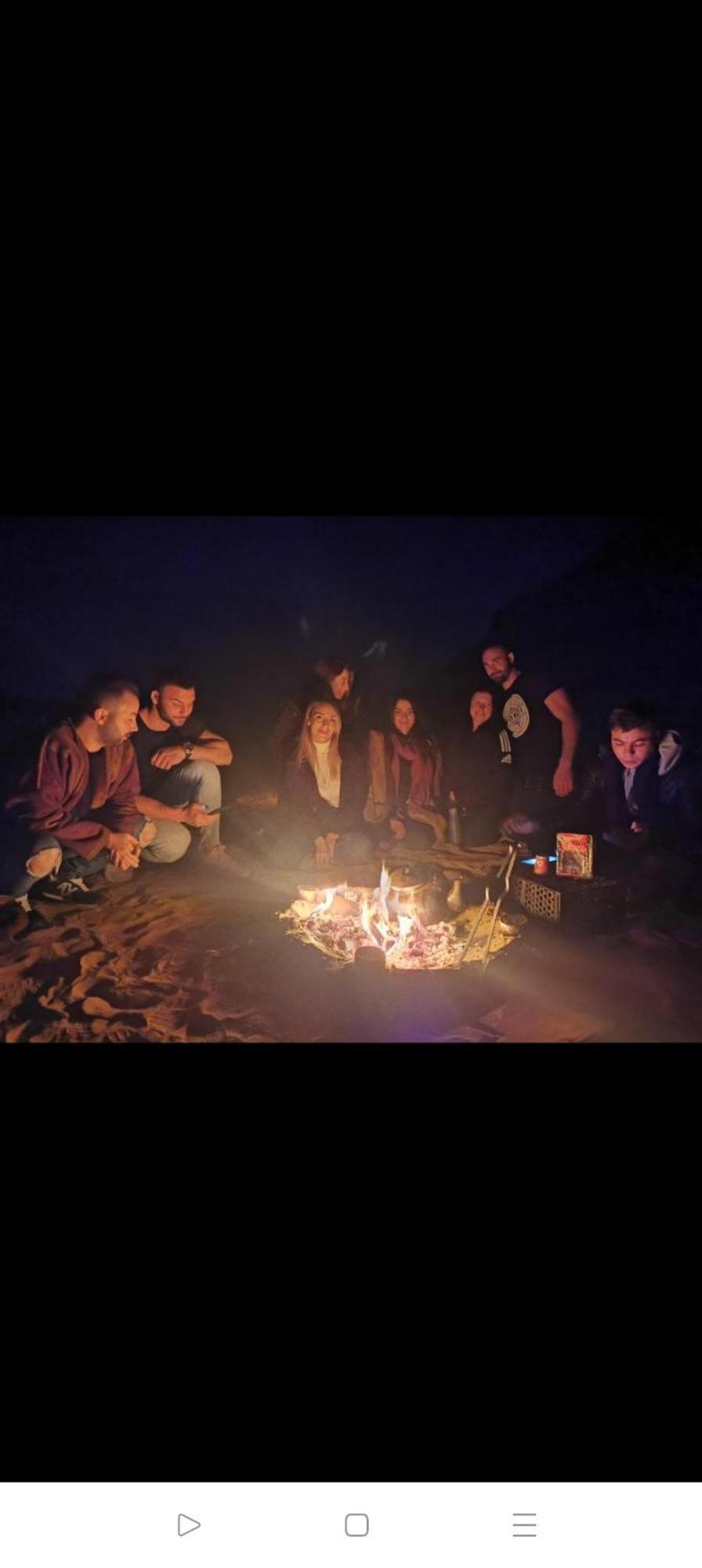 Bed and Breakfast Titanic Camp Wadi Rum Exterior foto